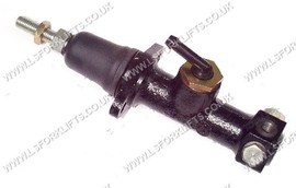 MASTER CYLINDER (LS4018)