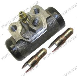 WHEEL BRAKE CYLINDER RH (LS2978)