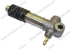 MASTER CYLINDER (LS4775)