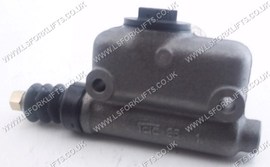 MASTER CYLINDER (LS3137)