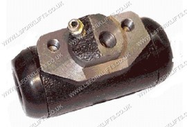 WHEEL BRAKE CYLINDER R/H (LS2310)