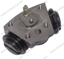 WHEEL BRAKE CYLINDER L/H (LS2318)