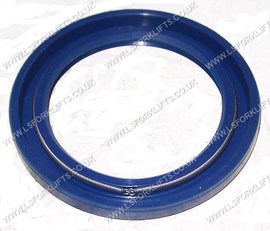 HYSTER OIL SEAL (LS6441)