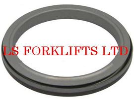 ISUZU 4JG2 REAR OIL SEAL (LS6236)