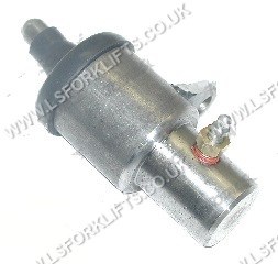 MASTER CYLINDER (LS5033)