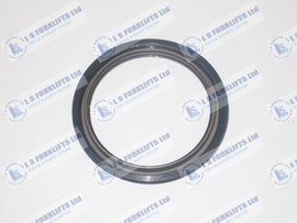 TCM DRIVE AXLE OIL SEAL (LS6813)