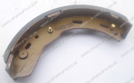 TOYOTA BRAKE SHOE R/H (LS1875)