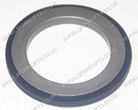 HYSTER OIL SEAL (L6034)