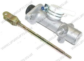 NISSAN MASTER CYLINDER (LS4824)