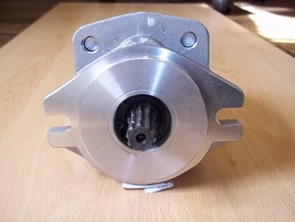 TCM HYDRAULIC PUMP (LS4326)